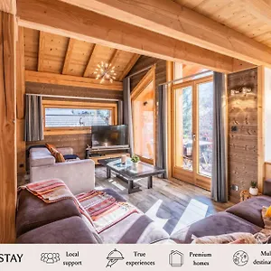 Hirondelle - By Emerald Morzine