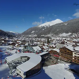 L'equipe Morzine