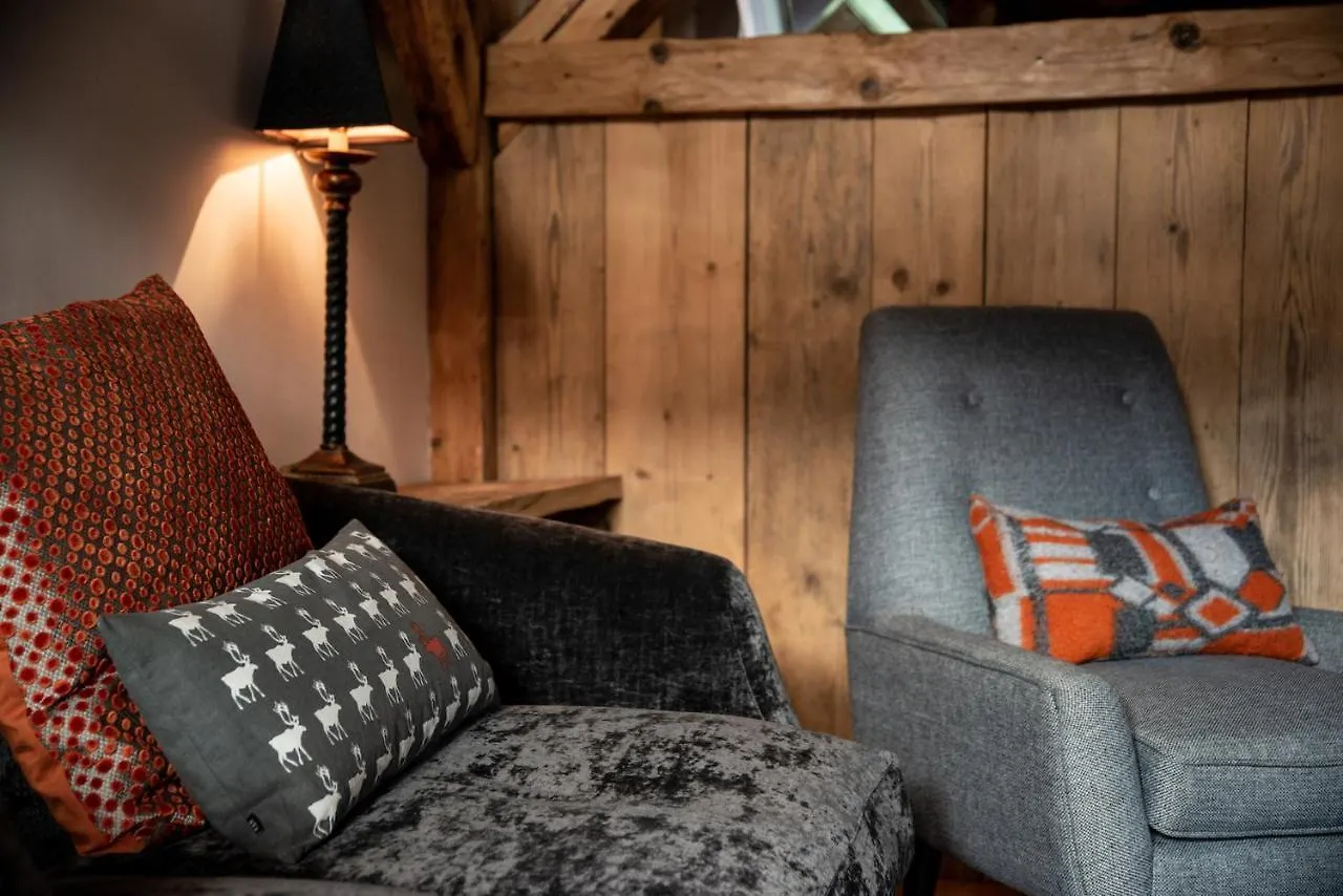 Ferme De Margot Morzine - By Emerald Stay Chalet